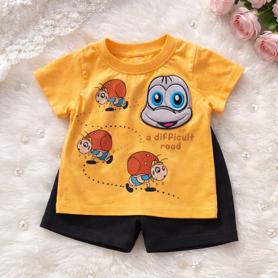 Sevimli Karınca Baskılı Bebek Yazlık Takım