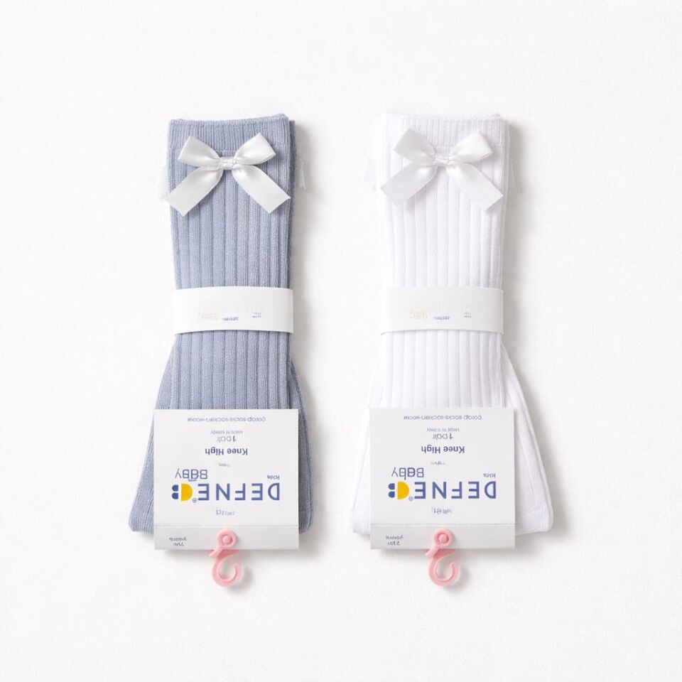 Pamuklu Diz Üstü Çorap – Gri & Beyaz