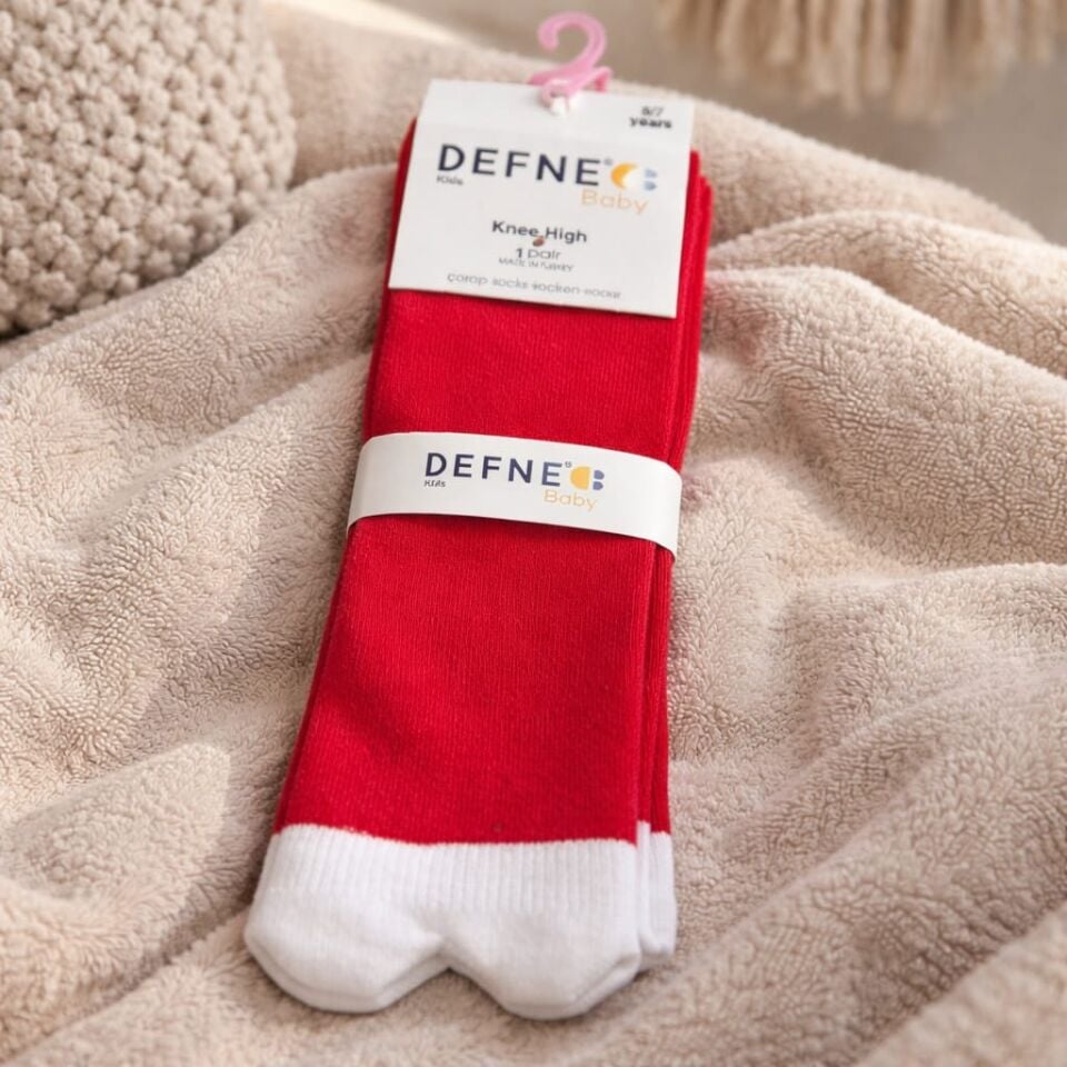 Kontrast Burun Detaylı Diz Üstü Çorap