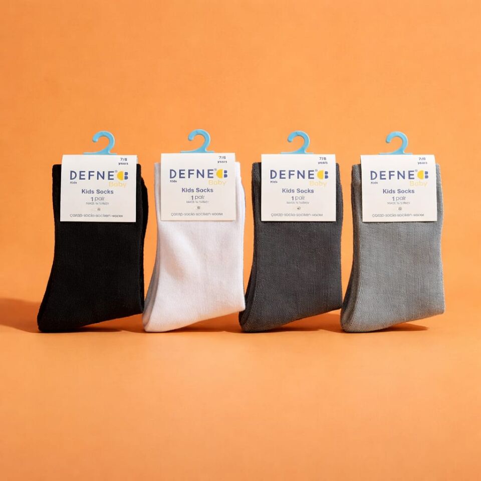 4lü Set Siyah, Beyaz, Antrasit ve Açık Gri Çocuk Çorap