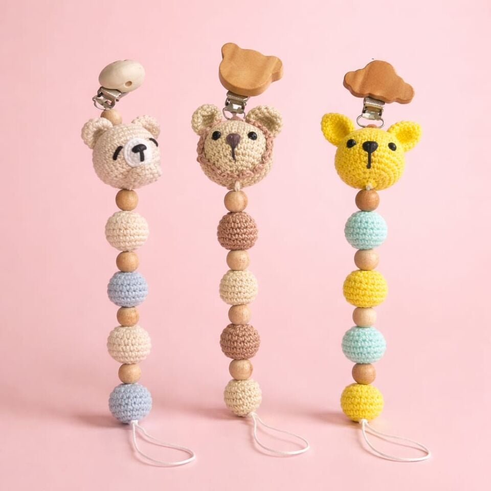 %100 Pamuktan El Yapımı Amigurumi Emzik Askısı